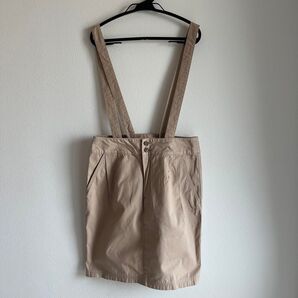 【使用頻度少なめ】ships 吊り紐付きスカート