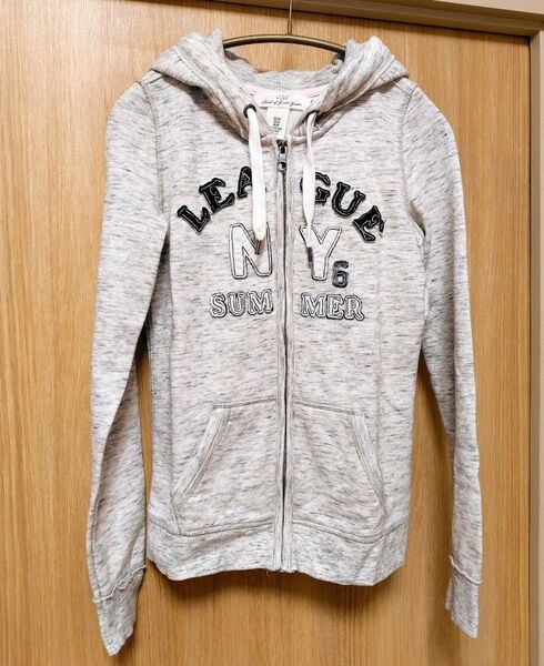 ◎美品/即購入OK◎H&M L.O.G.G. グレーパーカー