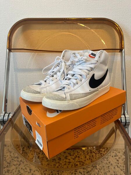 【美品】NIKE BLAZER MID ' 77 ホワイト ブラック 24cm