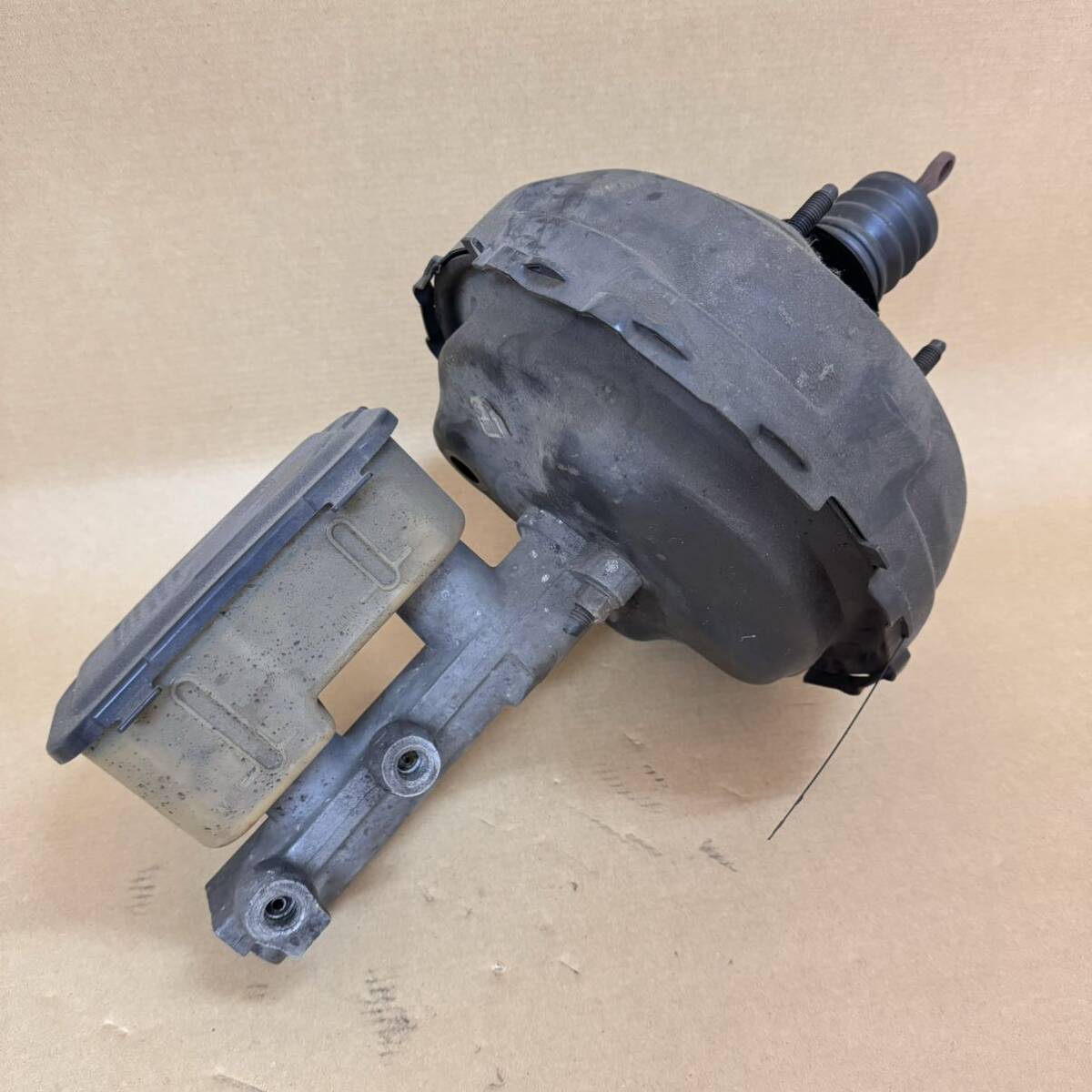 中古 JEEP ジープ グランドワゴニア用 ブレーキブースター SHSH0257-5 中古 JEEP ジープ グランドワゴニア用 ブレーキブースター SHSH0257-5