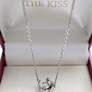 THE KISS ネックレス