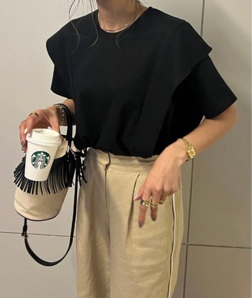 ISOOK アイスー ラッフルショルダーTシャツ chiica select