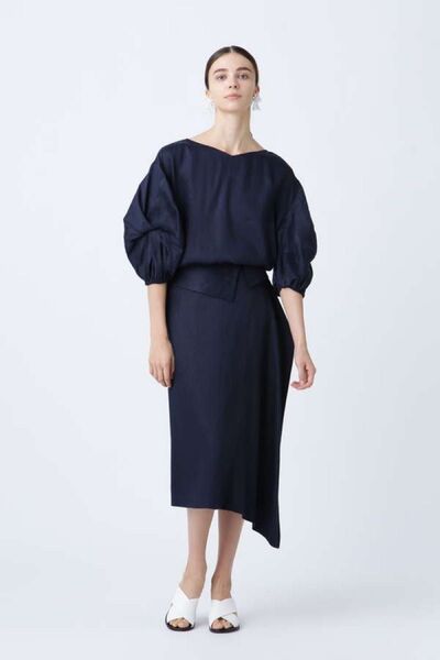 美品☆ADORE ハイブリッドツイルスカート ネイビー リネン混 アシンメトリ