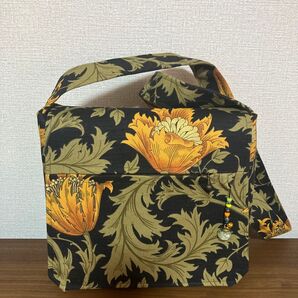 ハンドメイドショルダーバッグ