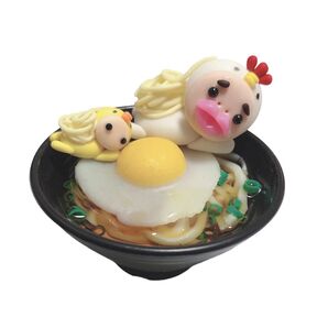 デカチュア月見うどんでぷかぷか にわとりかけると、ひよこ板東さん