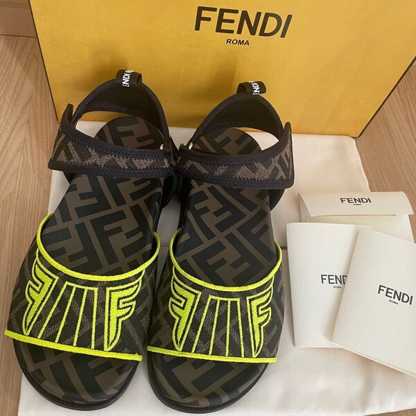 極美品 FENDI フェンディ バッグストラップ付き サンダル ズッカ柄 ロゴ