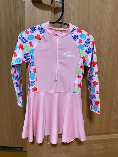 未使用品女の子 水着110 cm