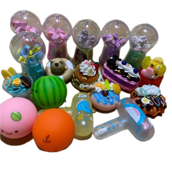 おうち縁日ピコピコハンマーガチャ入りミニ消しゴムスイーツキーホルダー