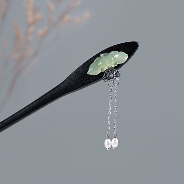 【すぐ出荷可能】かんざし 簪 木製 蓮の花 玉石 フリンジ 真珠 高級感 中国風 古代風 成人式 浴衣 着物 可愛 髪飾り 和装