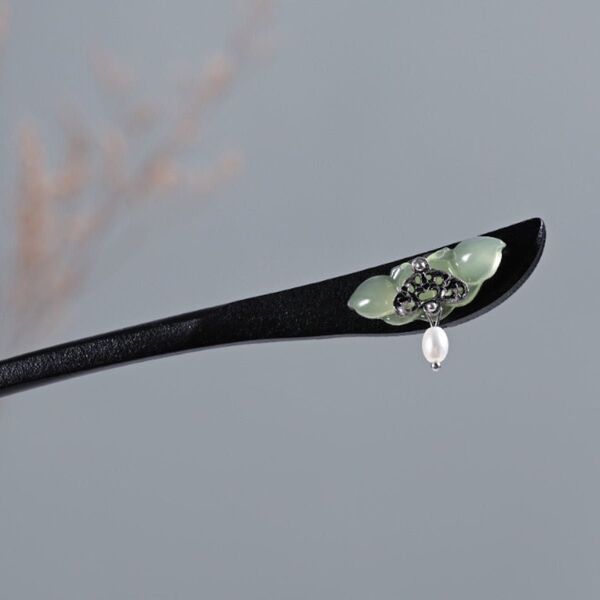【すぐ出荷可能】かんざし 簪 木製 蓮の花 真珠 高級感 中国古代風 成人式 浴衣 着物 可愛 卒業式 結婚式 おしゃれ 髪飾り