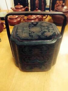  lacquer ware meal . Kiyoshi era old fine art meal .