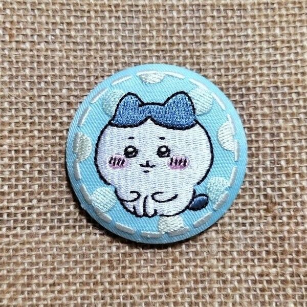 ちいかわ 刺繍 缶バッジ ハチワレ ※初期傷あり
