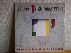 ユーロビート Monkey Business / Every 1's A Winner 12インチです。