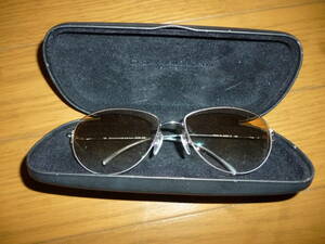 即決●ダナキャラン　ハーフリム眼鏡フレーム　色付き度付き　高級レザーケース付き