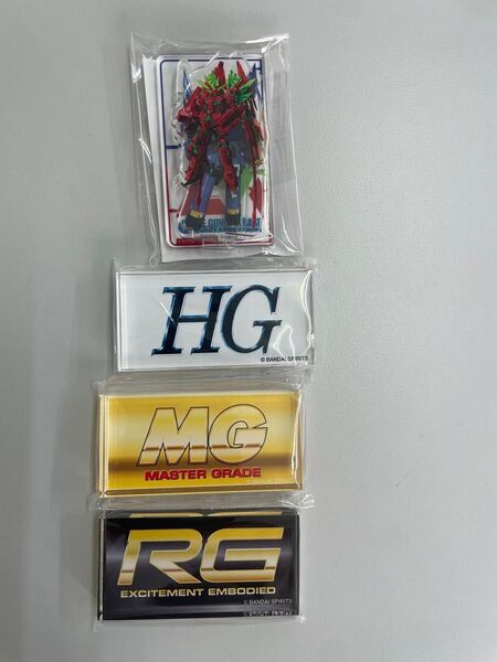 非売品ガンダムベース限定 ブランドロゴアクリルHG RG MG&繋がるアクリルスタンド