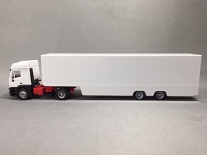 1/87 Herpa IVECO Eurotech Eurokoffer