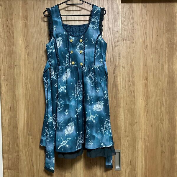 axes femme 星座モチーフワンピース