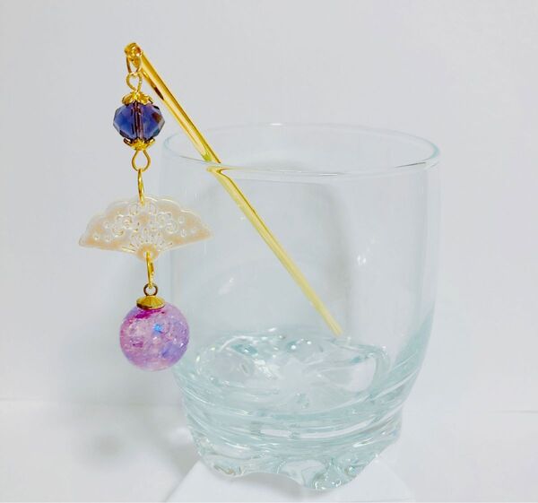 扇子パーツとクラックビーズ のかんざし