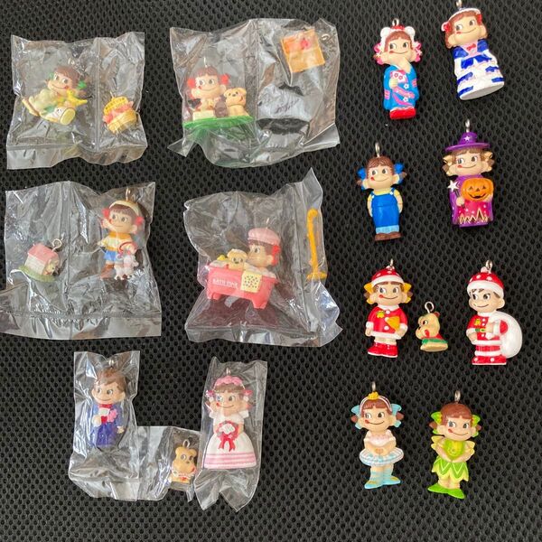 ぺこちゃん キーホルダー 不二家 フィギュア FUJIYA