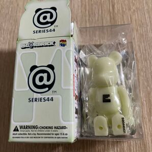新品未使用BE@RBRICK SERIES 44 ベアブリック シリーズ 44 『ベーシック E』