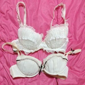 新品未使用 ブラジャー 2つセット ホワイトブラ