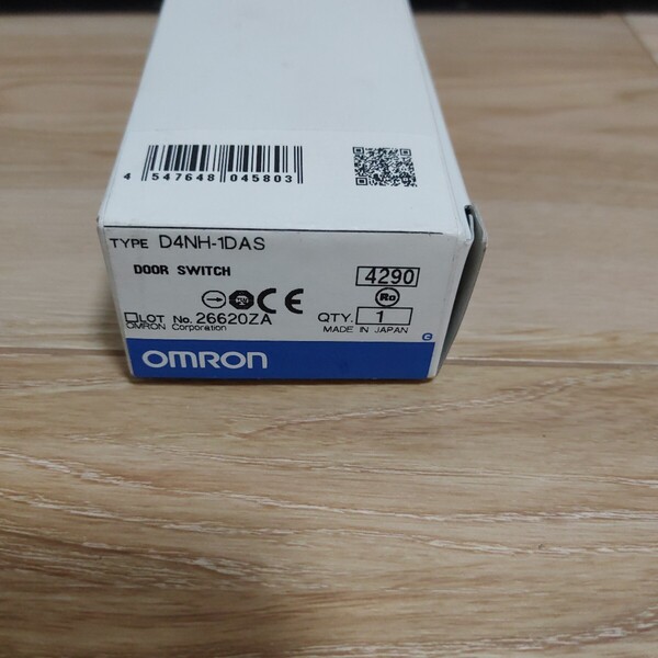 たぶん 未使用 d4nh-1das OMRON オムロン スイッチ 小形セーフティ・ヒンジドアスイッチ