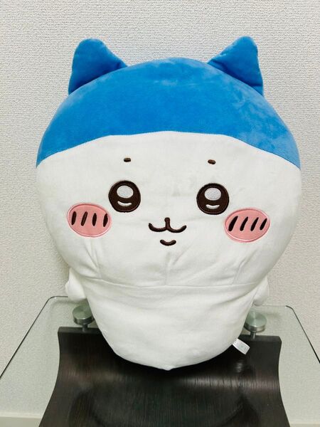 ちいかわ 超BIGぬいぐるみ スポーツ刈りなハチワレ