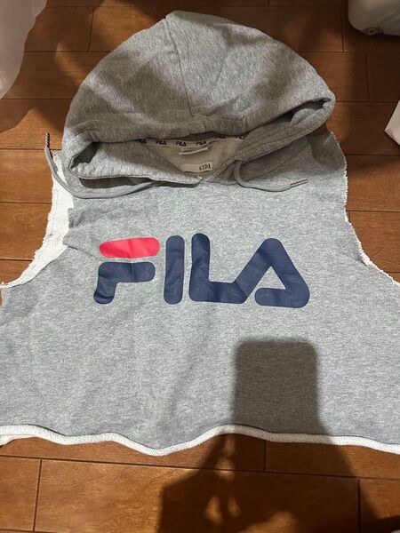 GYDA×FILA ショート スウェットパーカー グレー トレーナー