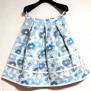 未使用☆Rene Tissue ルネ ジャガード織り花柄スカート