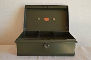  steel box Vintage Vintage Англия Британия античный steel кейс 7J02