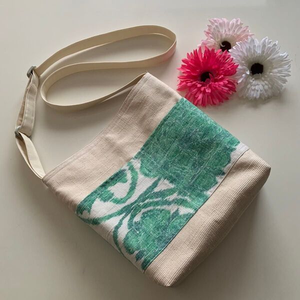 リメイクジュエ378★つむぎグリーン系ソトポケット前後付き★ハンドメイド★帯リメイクショルダーバッグ