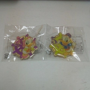 * Tokyo Disney si-* game pin *5 anniversary Donald & daisy set *①