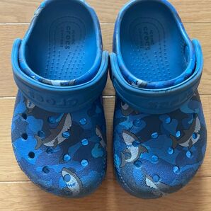 クロックス CROCS キッズ サンダル 魚 デザイン