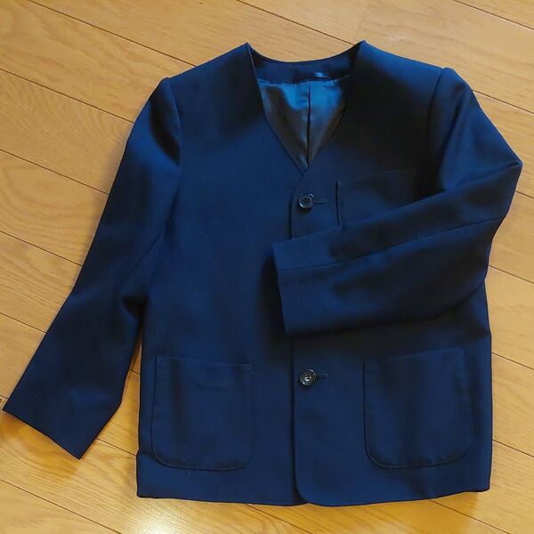 【美品】制服 ジャケット ネイビー140cm 記名なし