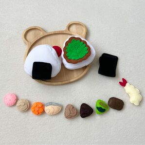 【ハンドメイド】おむすびさん フェルト