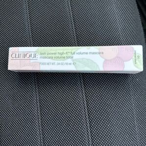 CLINIQUEラッシュ パワー ハイ ファイ フル ボリューム マスカラ インテンス ブラック