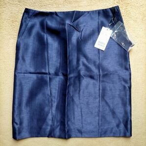 新品 BEAMS シャンタン スカート M
