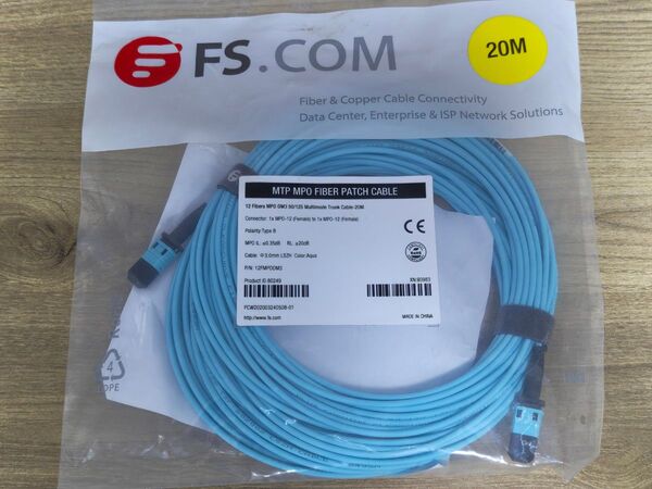 FS.COM OM3 12-Fibers MPO Cable 20M 40G 100G 光ファイバー イーサーネット サーバー