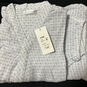レディース 寝まき 夏用パジャマ 綿100% 新品タグ付き 長袖ワンタッチテープ付き M