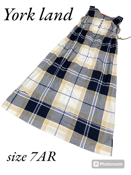 ヨークランド ロングワンピース ノースリーブ チェック