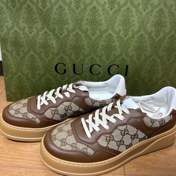GUCCIスニーカーGGキャンバス