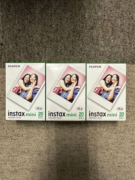 富士フイルムFUJIFILM インスタントカメラ チェキ用フィルム 20枚入×3箱。合計60枚 有効期限26年6月