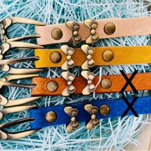 新品リボンベルト、細め 幅1cm、合皮、ツヤなし、アンティークゴールド金具、一点の金額