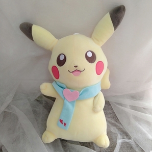 でっかいぬいぐるみ ピカチュウ ガーリッシュ girlish picachu 33cm 190801の画像1