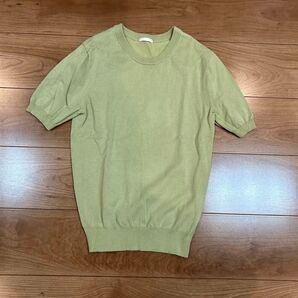 No.18 GU クルーネックセーター 半袖