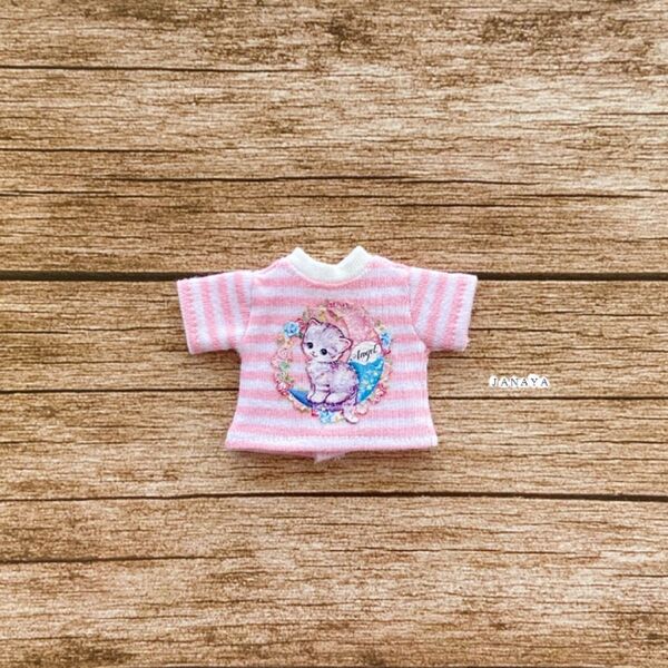 JANAYA ハンドメイド オビツ11服 半袖Tシャツ ピンクボーダー柄 円形猫柄