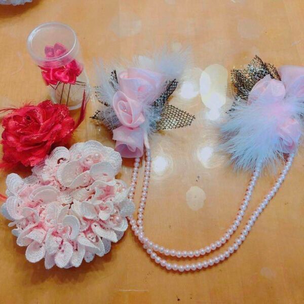 キッズアクセサリー カチューシャ ティアラシュシュ 結婚式 発表会 4点セット