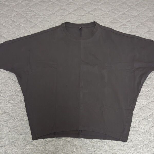 UNIQLO カットソー M