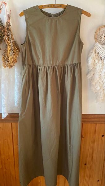 LAKOLE ラコレ ノースリーブフレアワンピース Mサイズ 美品