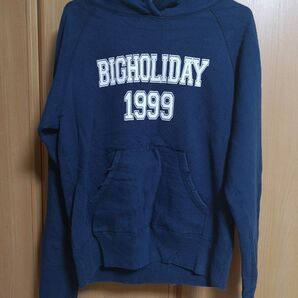 TMT ダメージ加工 BIGHOLIDAY スウェットパーカー